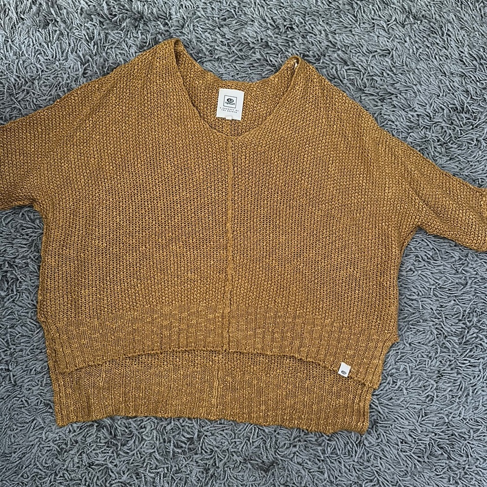 yellow rip curl  sweater !!
